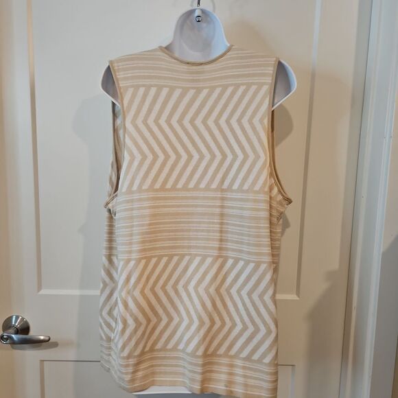 Chico's Tan and Cream Sweater Vest - Picture 3 of 6